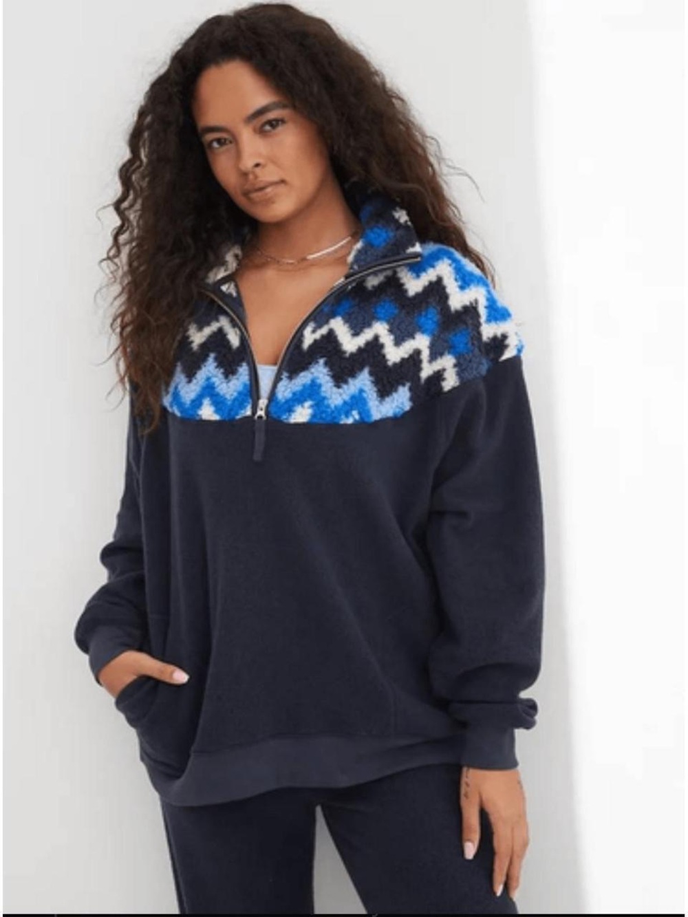 aerie Navy Sherpa Pullover w/ Blue & White Chevron, Pockets, Size XL
